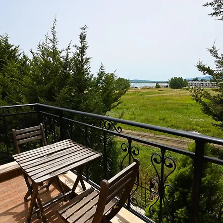 Apartament Summer Host Paradise Garden